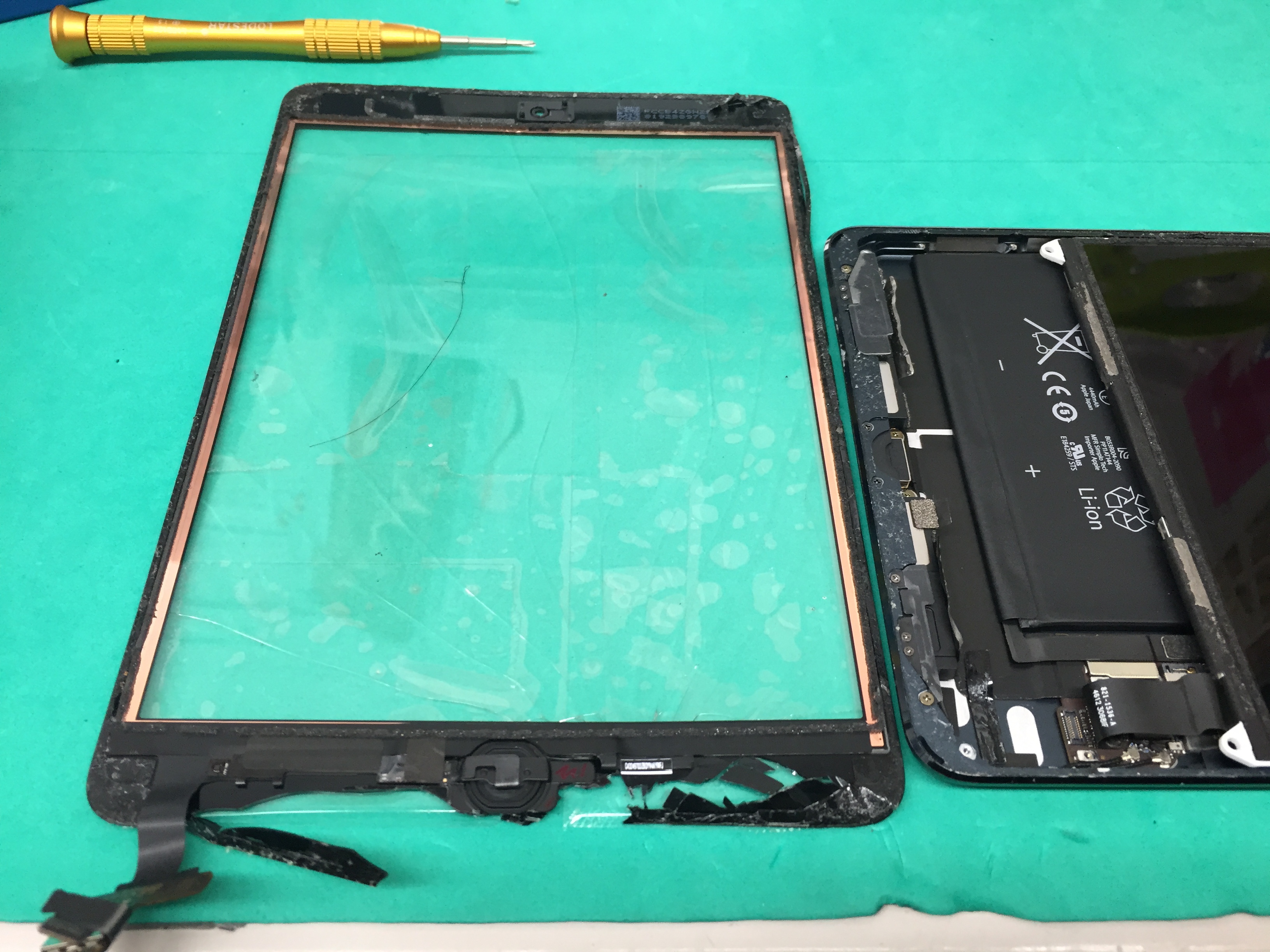 iPad mini デジタイザー交換 修理 40分